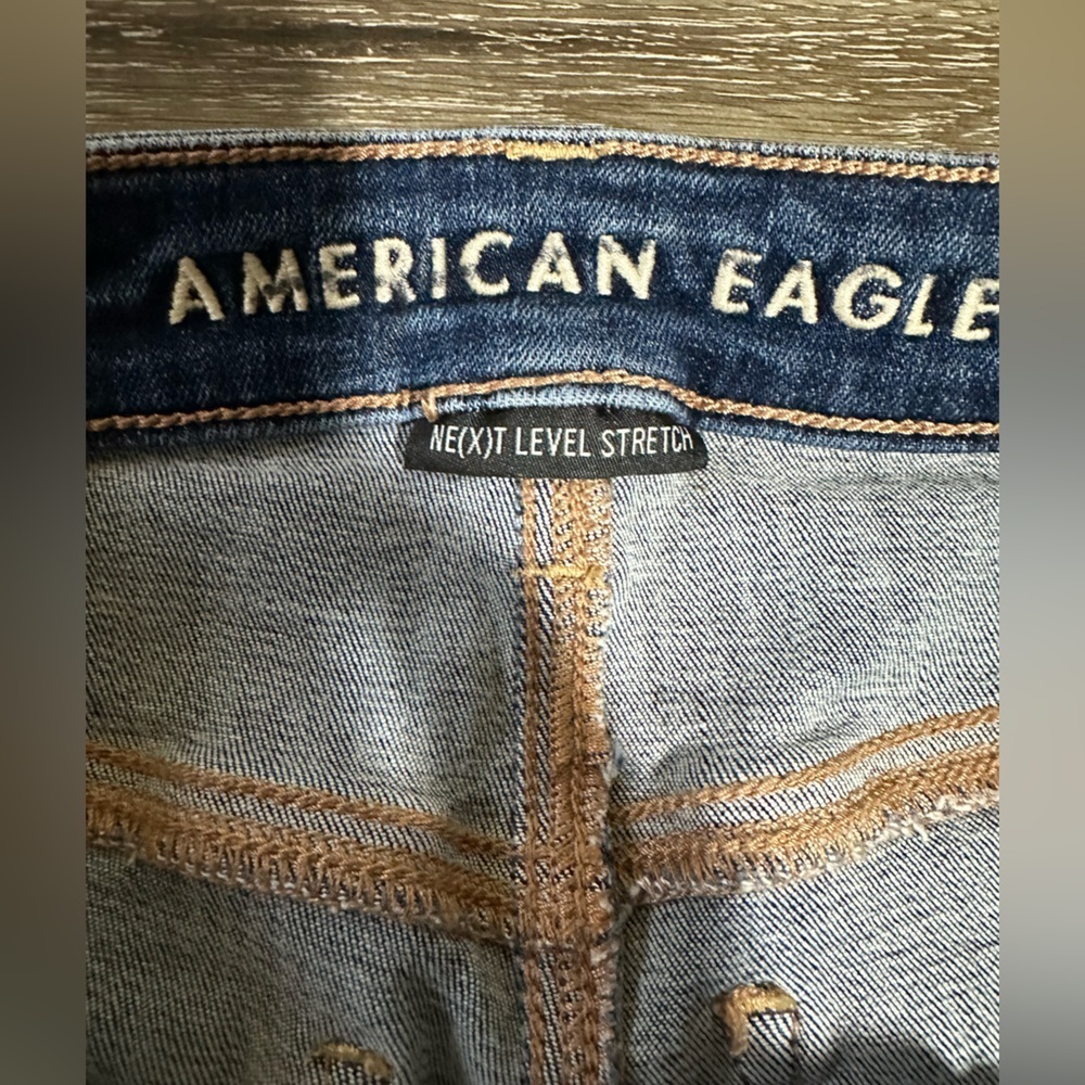American Eagle Outfitters Dark Blue Distressed Skinny Jeans - Picture 5 of 8